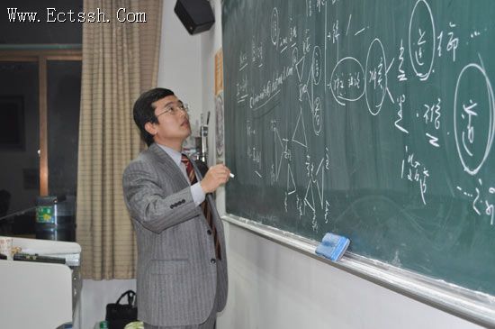 ��ѧ����ʦ�����꼶ѧ�����ܼ��γ�