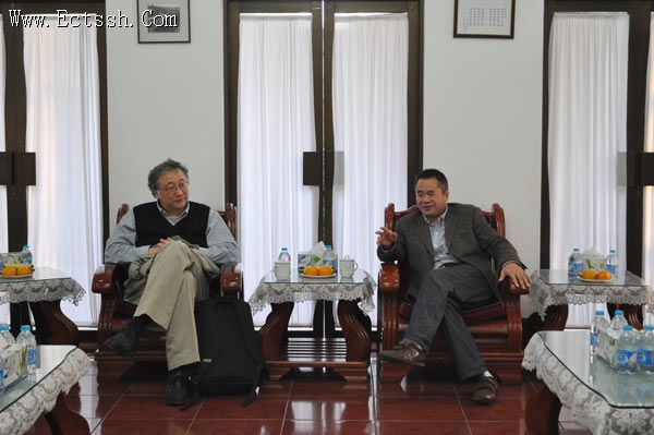 �����������̷��ʻ�����ѧԺ