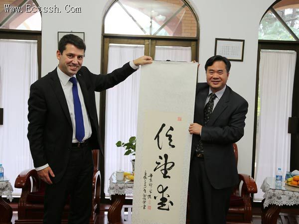 л����Ժ���Ӵ���ʿ�½����˴�����