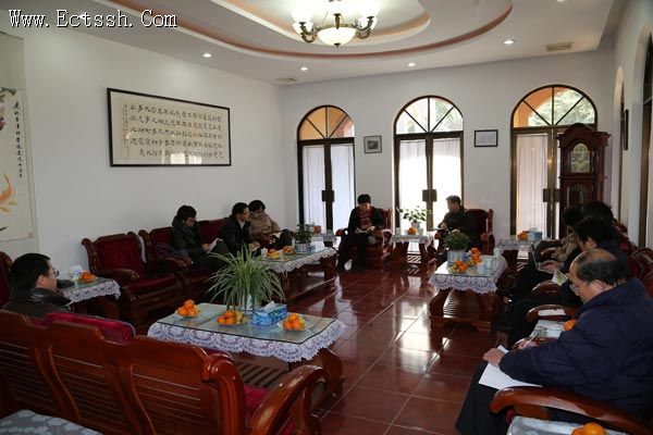 ��Ժ�Ӵ������ڽ̾���˾�쵼