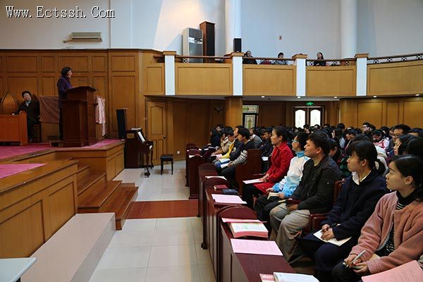 ������ѧԺ�������績Ů�����ջ