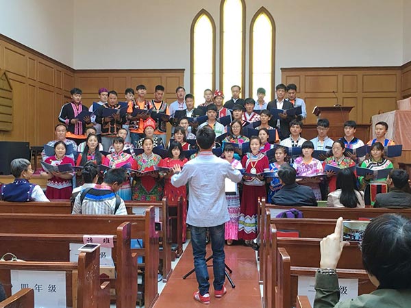 华东神学院接待云南神学院师生 华东神学院接待云南神学院师生