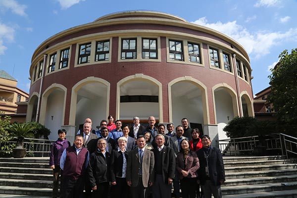 ��������ѧ��������ᶭ�»��Ա���ʻ�����ѧԺ