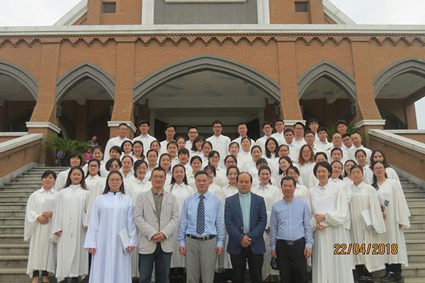 ������ѧԺʦ���η����ݶ������̻�