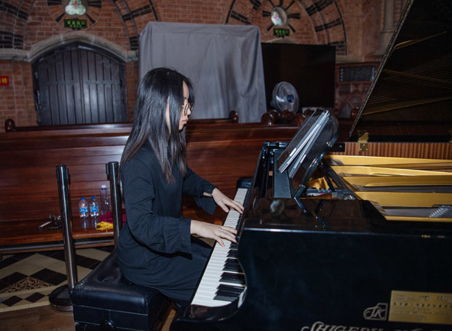 ����������ӽ���� ����֮�������������������ѧԺ���ϻ�����������������ף���й�����75����