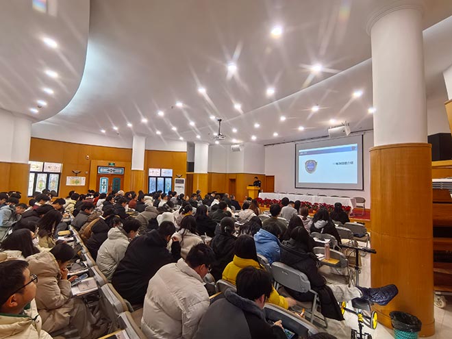 ���ΰ�ȫ���ߣ�������թУ԰  ����������ѧԺ�ٰ조��������⽹��թƭ��ר���������